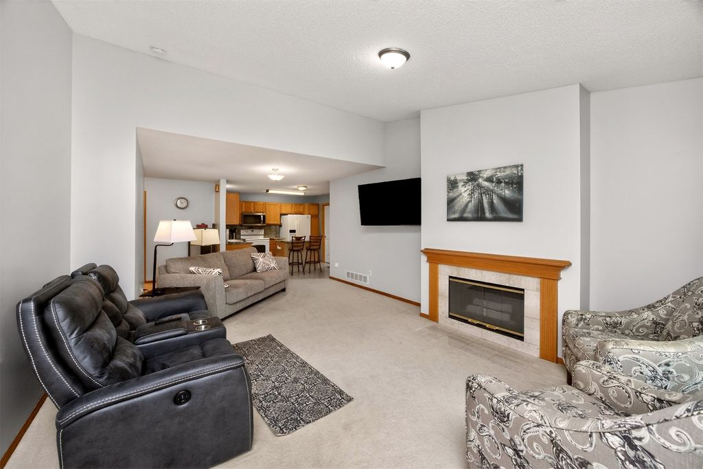 10516 Meredith Drive 3, Urbandale, IA 50322