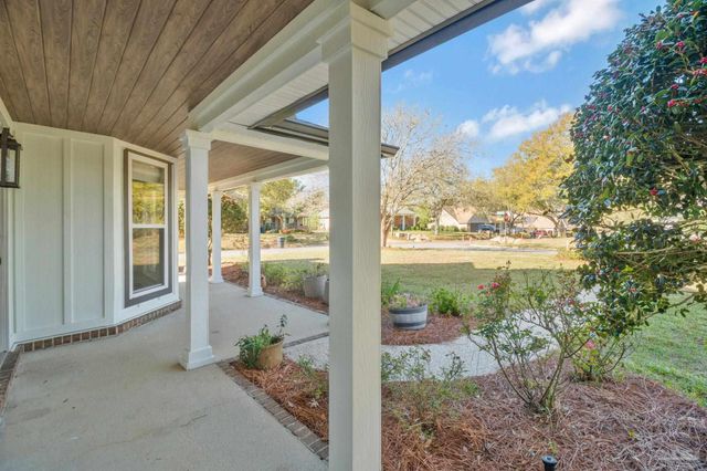 2820 Semoran Ct, Pensacola, FL 32503