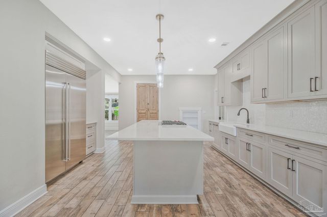 2820 Semoran Ct, Pensacola, FL 32503