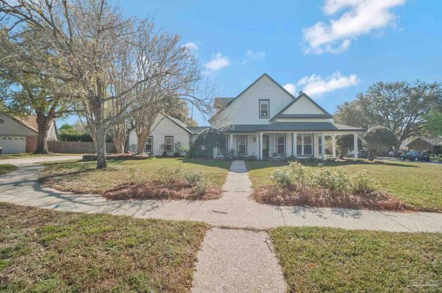 2820 Semoran Ct, Pensacola, FL 32503