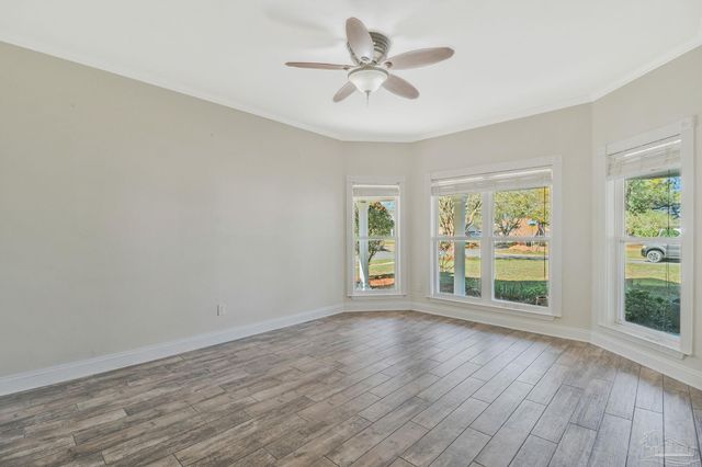 2820 Semoran Ct, Pensacola, FL 32503