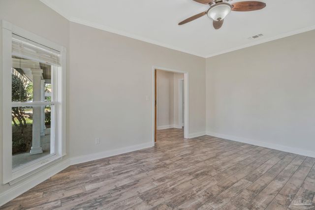 2820 Semoran Ct, Pensacola, FL 32503