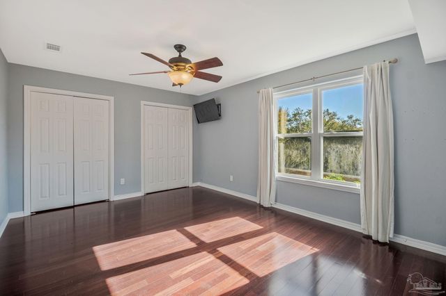 2820 Semoran Ct, Pensacola, FL 32503