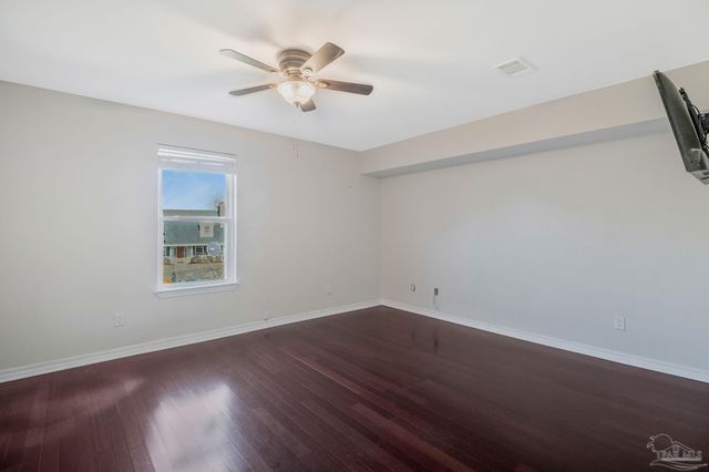 2820 Semoran Ct, Pensacola, FL 32503