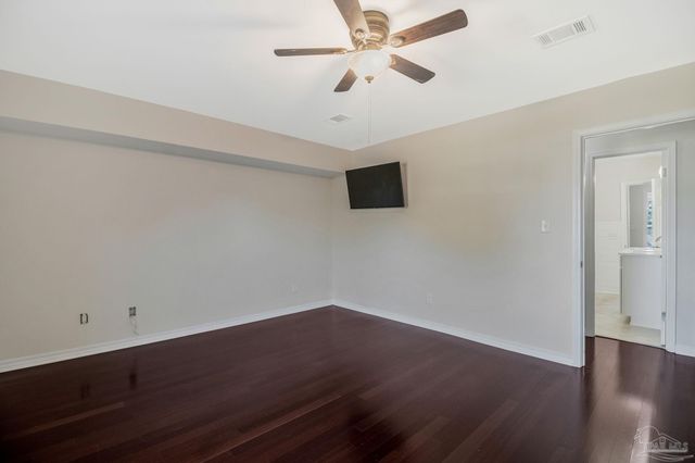 2820 Semoran Ct, Pensacola, FL 32503