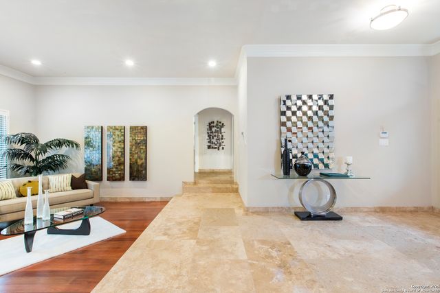 11835 Elmscourt, San Antonio, TX 78230