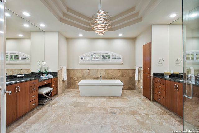 11835 Elmscourt, San Antonio, TX 78230