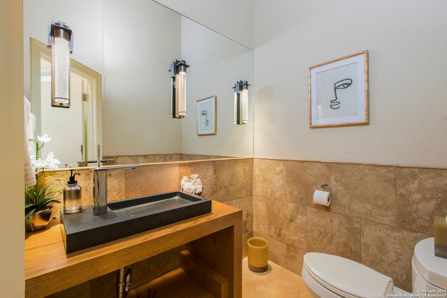 11835 Elmscourt, San Antonio, TX 78230