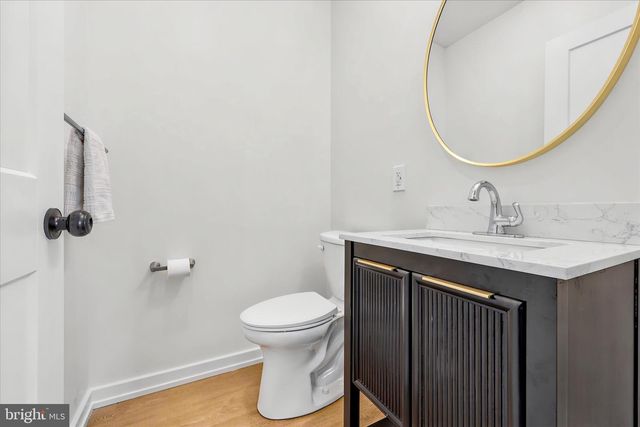 8 JAMES RD, Broomall, PA 19008