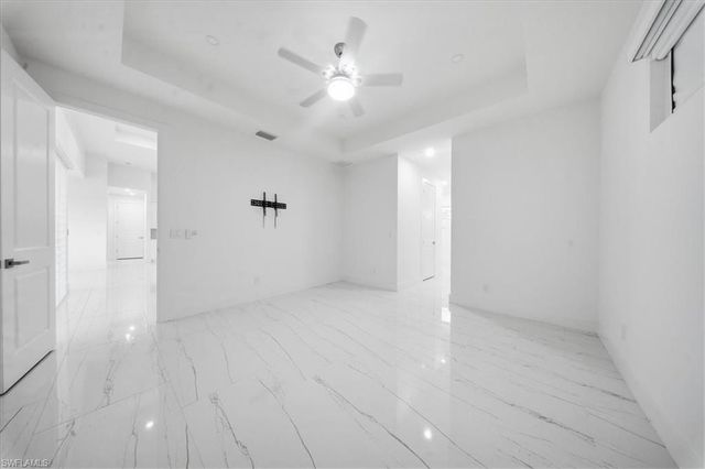 1124 35th LN, Cape Coral, FL 33909
