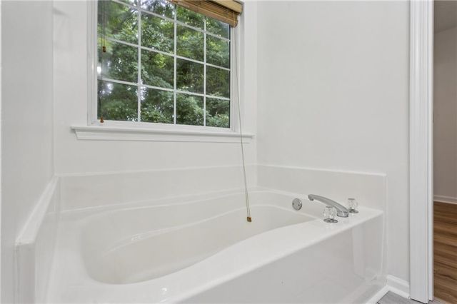 208 Carrington Way, Canton, GA 30115