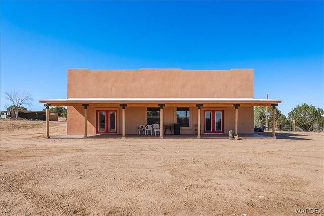 10374 E Happy Trails Road, Kingman, AZ 86401