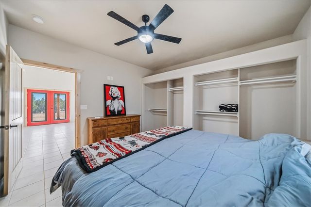 10374 E Happy Trails Road, Kingman, AZ 86401