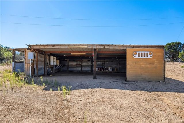 10374 E Happy Trails Road, Kingman, AZ 86401