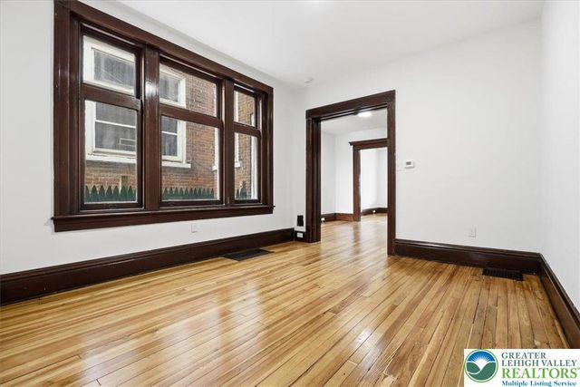 524 Fiot Street, Bethlehem, PA 18015