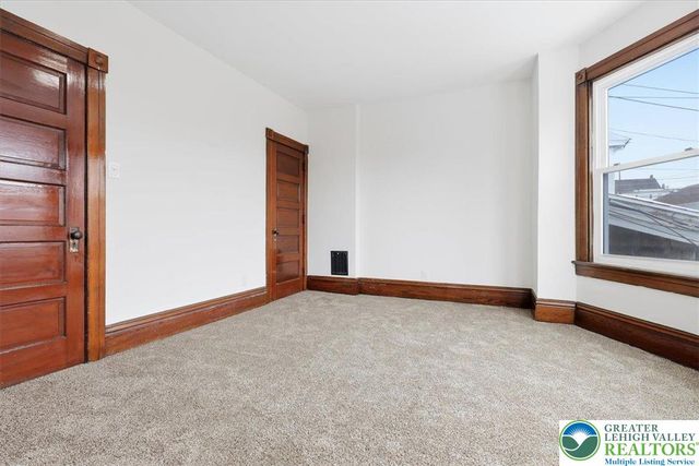 524 Fiot Street, Bethlehem, PA 18015