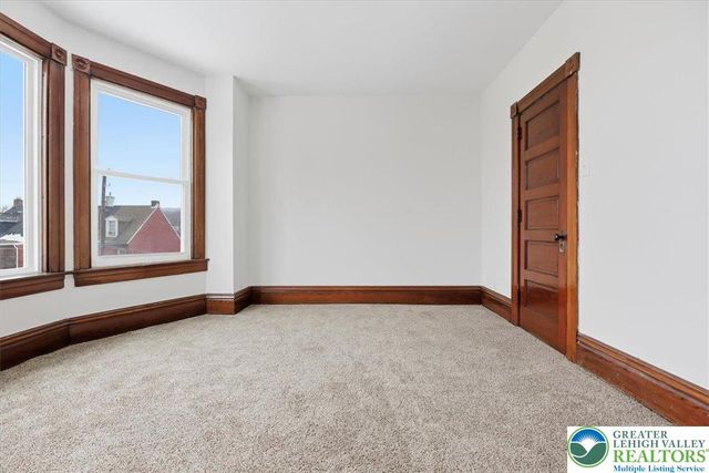 524 Fiot Street, Bethlehem, PA 18015