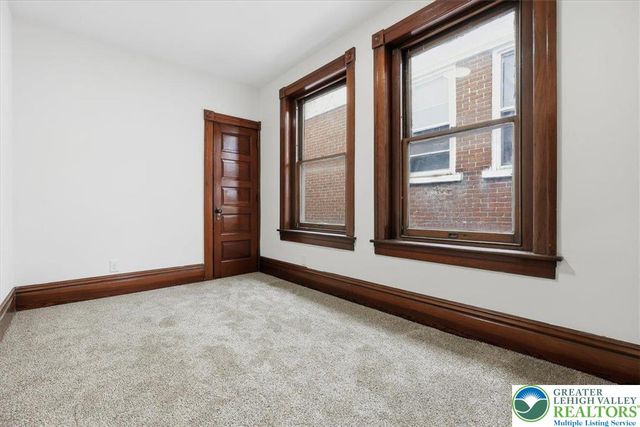 524 Fiot Street, Bethlehem, PA 18015