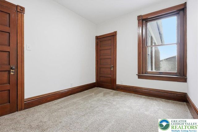 524 Fiot Street, Bethlehem, PA 18015