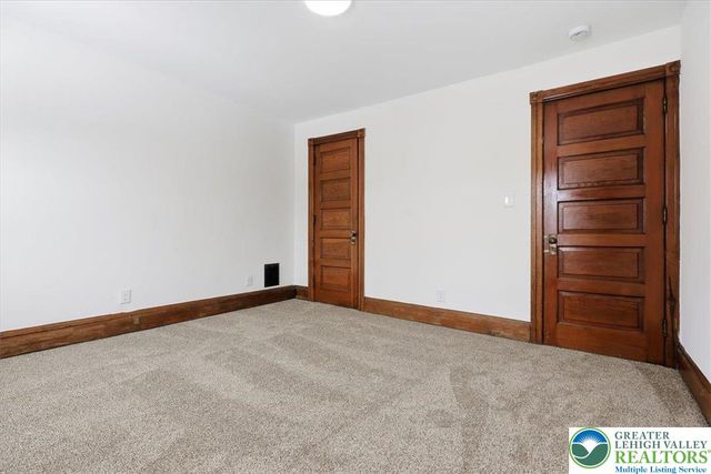 524 Fiot Street, Bethlehem, PA 18015