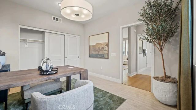 27393 Fox Den Place, Valencia, CA 91381