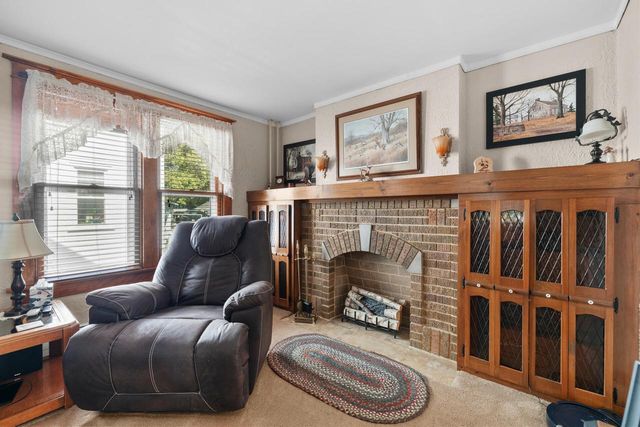 432 Pleasant AVENUE, Hartford, WI 53027