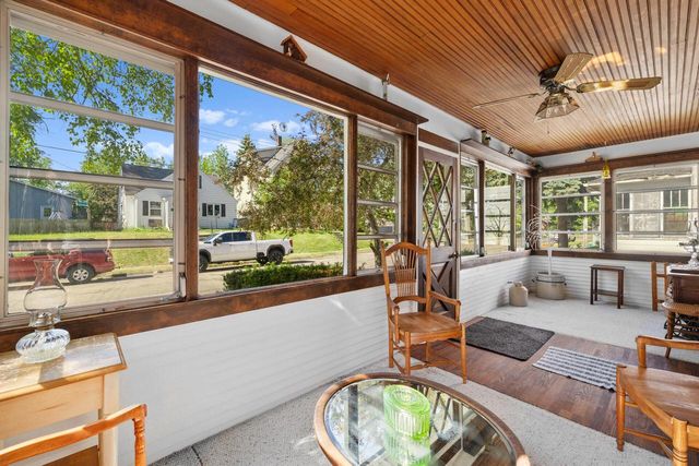 432 Pleasant AVENUE, Hartford, WI 53027