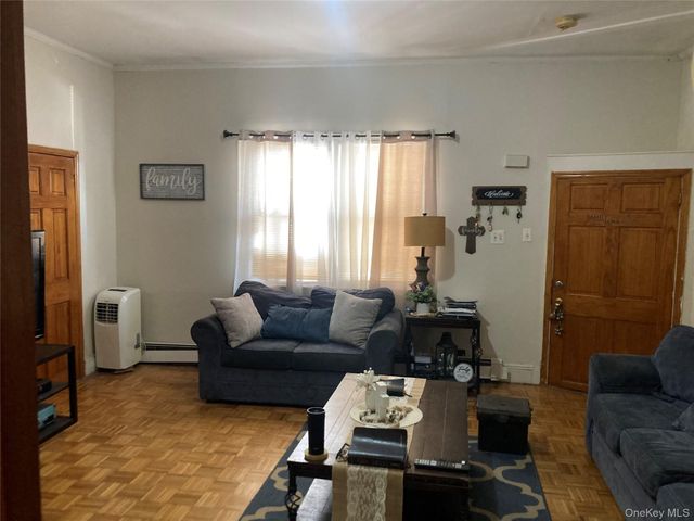 777 W Merrick Road, Valley Stream, NY 11580