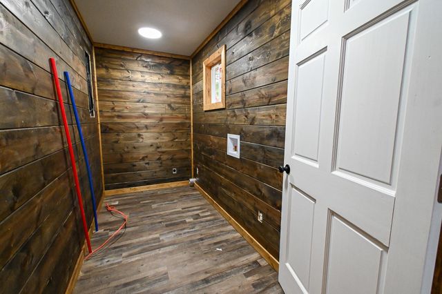 8655 SE Highway 54, Collins, MO 64738