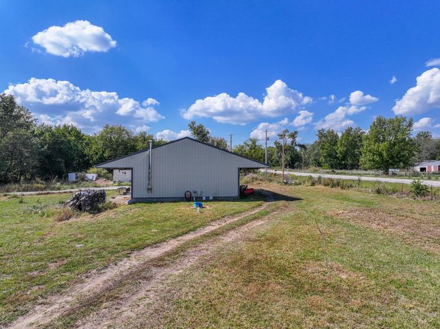 8655 SE Highway 54, Collins, MO 64738