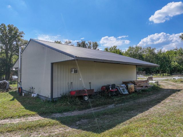 8655 SE Highway 54, Collins, MO 64738