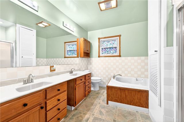 15 Montour St, Canonsburg, PA 15317