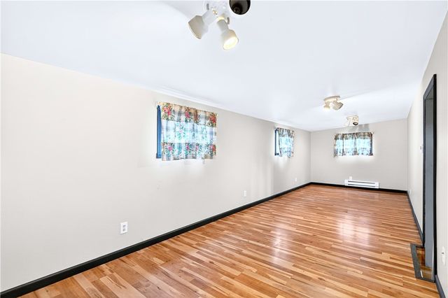 15 Montour St, Canonsburg, PA 15317