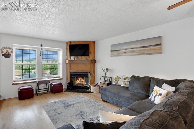 6622 Overland Drive, Colorado Springs, CO 80919