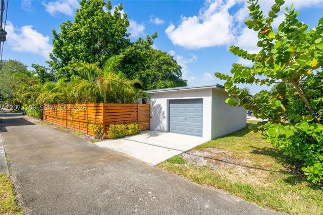 8911 N Miami Ave, El Portal, FL 33150