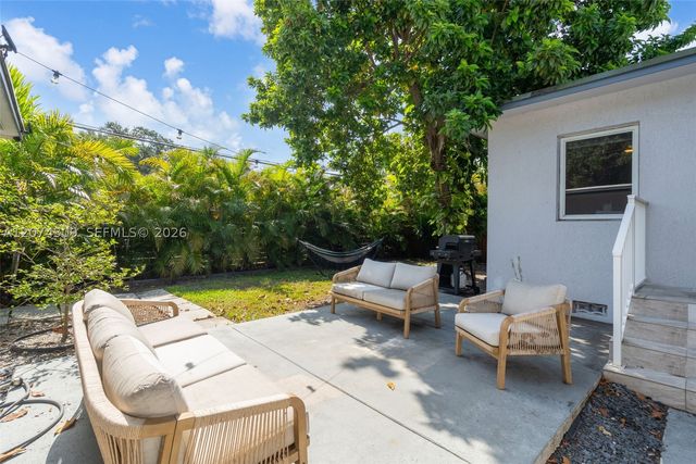 8911 N Miami Ave, El Portal, FL 33150