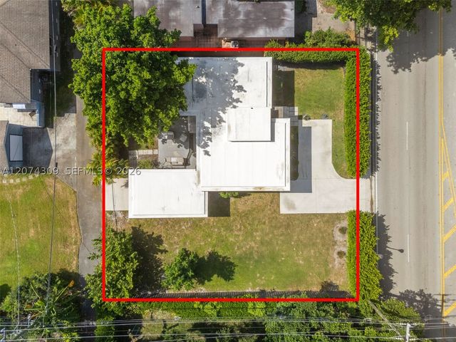 8911 N Miami Ave, El Portal, FL 33150