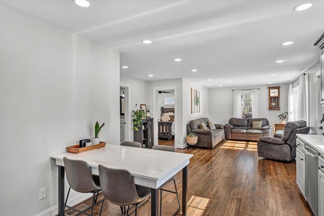 1990 Edwardsville RD, Hardy, VA 24101