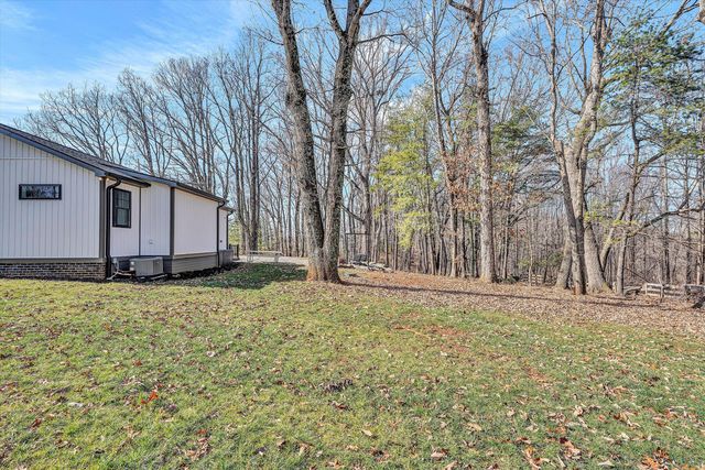 1990 Edwardsville RD, Hardy, VA 24101