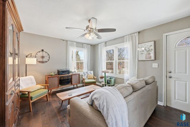 519 N Saint Paul Ave Avenue, Sioux Falls, SD 57103