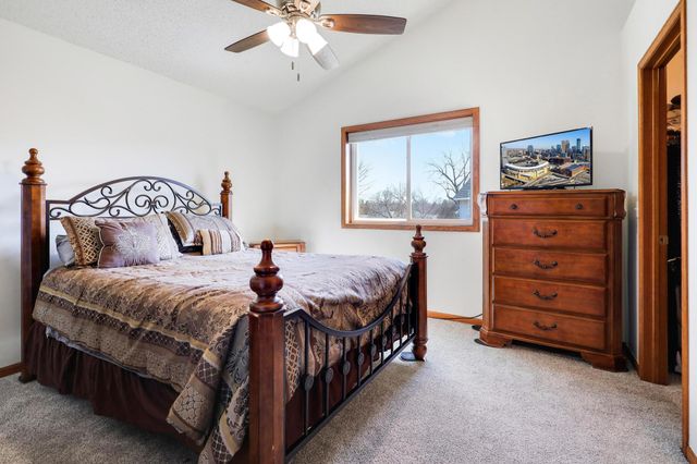 2517 Edinbrook Terrace, Brooklyn Park, MN 55443