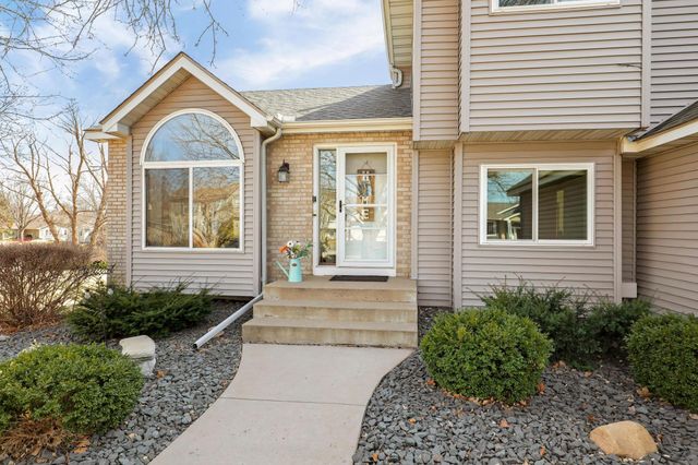 2517 Edinbrook Terrace, Brooklyn Park, MN 55443