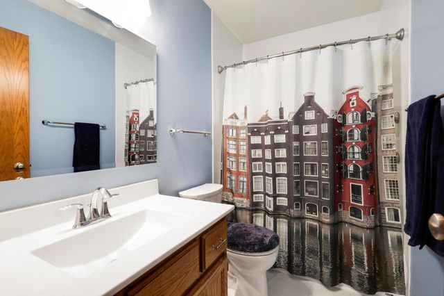 2517 Edinbrook Terrace, Brooklyn Park, MN 55443