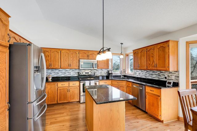 2517 Edinbrook Terrace, Brooklyn Park, MN 55443