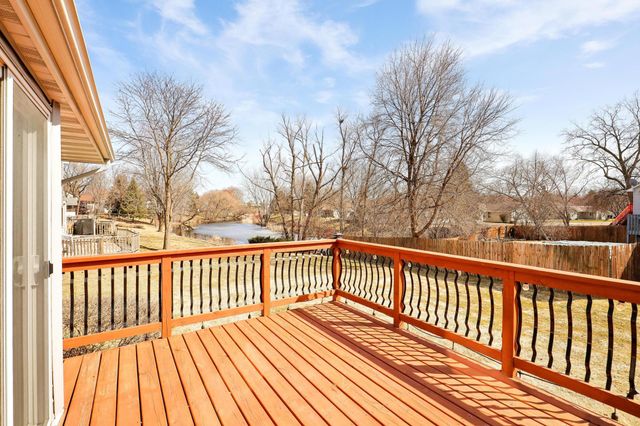 2517 Edinbrook Terrace, Brooklyn Park, MN 55443