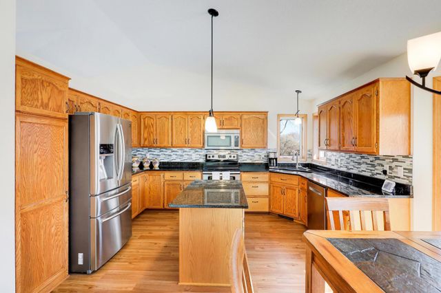 2517 Edinbrook Terrace, Brooklyn Park, MN 55443