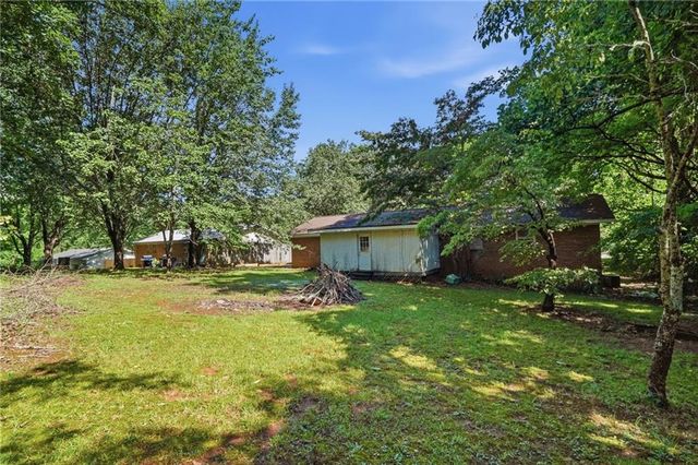 200 Ridgewood Drive, Cleveland, GA 30528