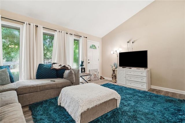 200 Ridgewood Drive, Cleveland, GA 30528