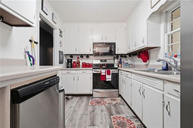 200 Ridgewood Drive, Cleveland, GA 30528
