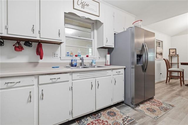 200 Ridgewood Drive, Cleveland, GA 30528